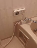 千葉県船橋市 浴室ツーバルブシャワー水栓よりサーモスタット水栓に交換(5)