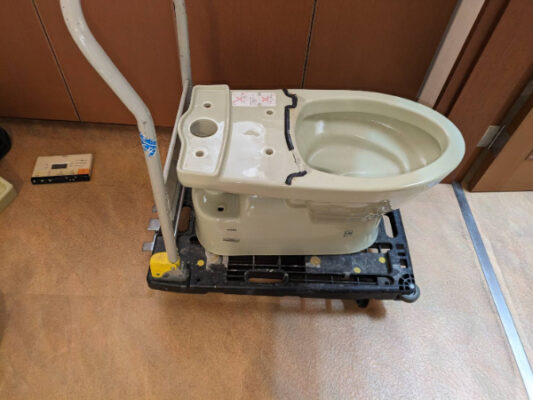 便器の交換工事４