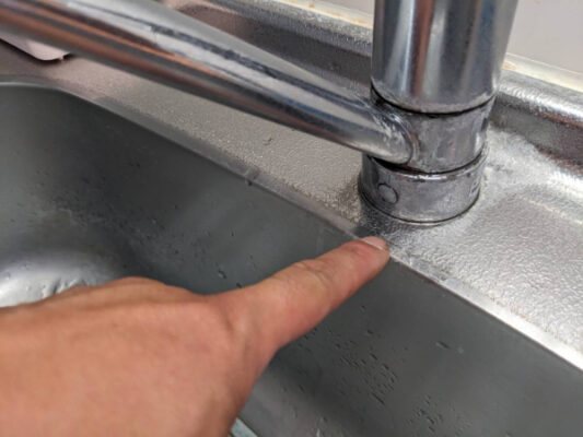 江戸川区_キッチン水栓根本パッキン交換前