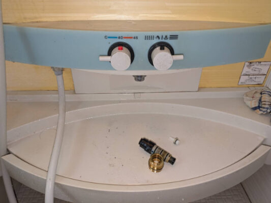 船橋市_埋込サーモ温調バルブ_施工後