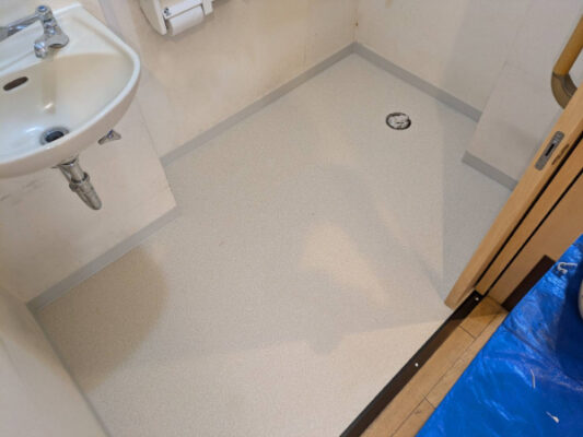 千葉市トイレクッションフロア交換後