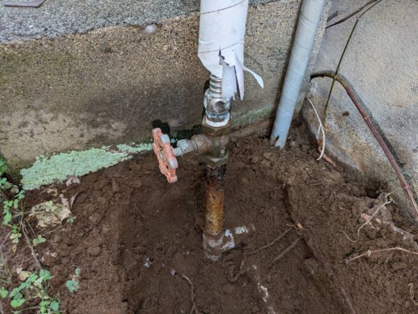 習志野市津田沼-給水管一部改修工事-施工前