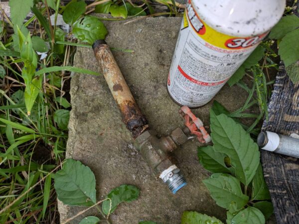 習志野市津田沼-給水管一部改修工事-施工中