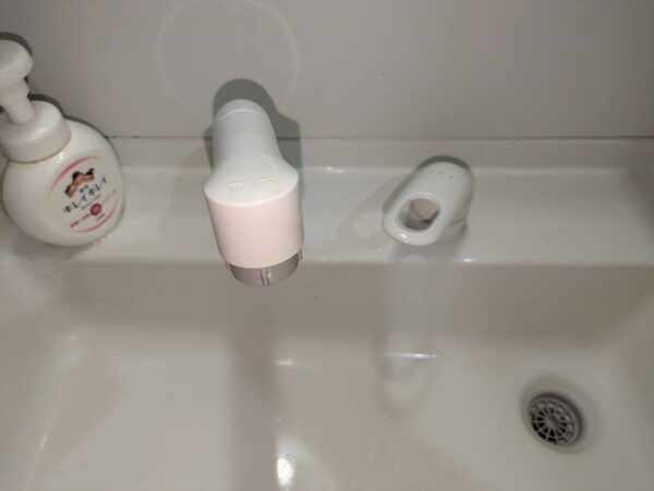 八千代市ゆりのき台洗髪シャワー水栓-シングルバブル交換-施工前