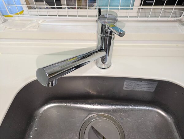 千葉市中央区中央-台所シングルレバー交換-施工後