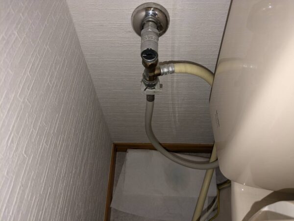 八千代市大和田-トイレタンク内洗浄タンク交換-施工前